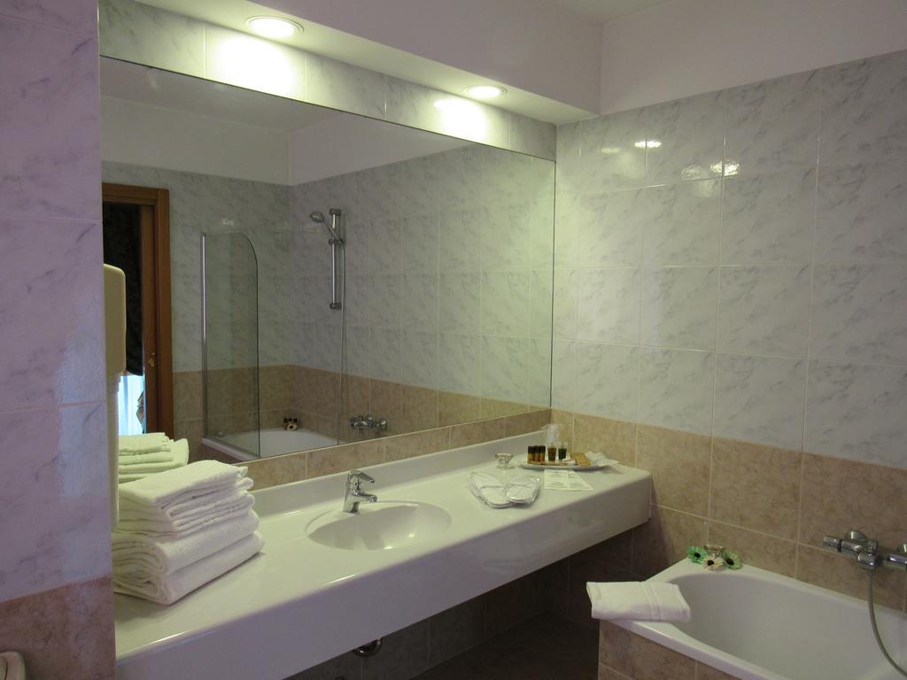 Green Hotel Settimo Torinese Εξωτερικό φωτογραφία