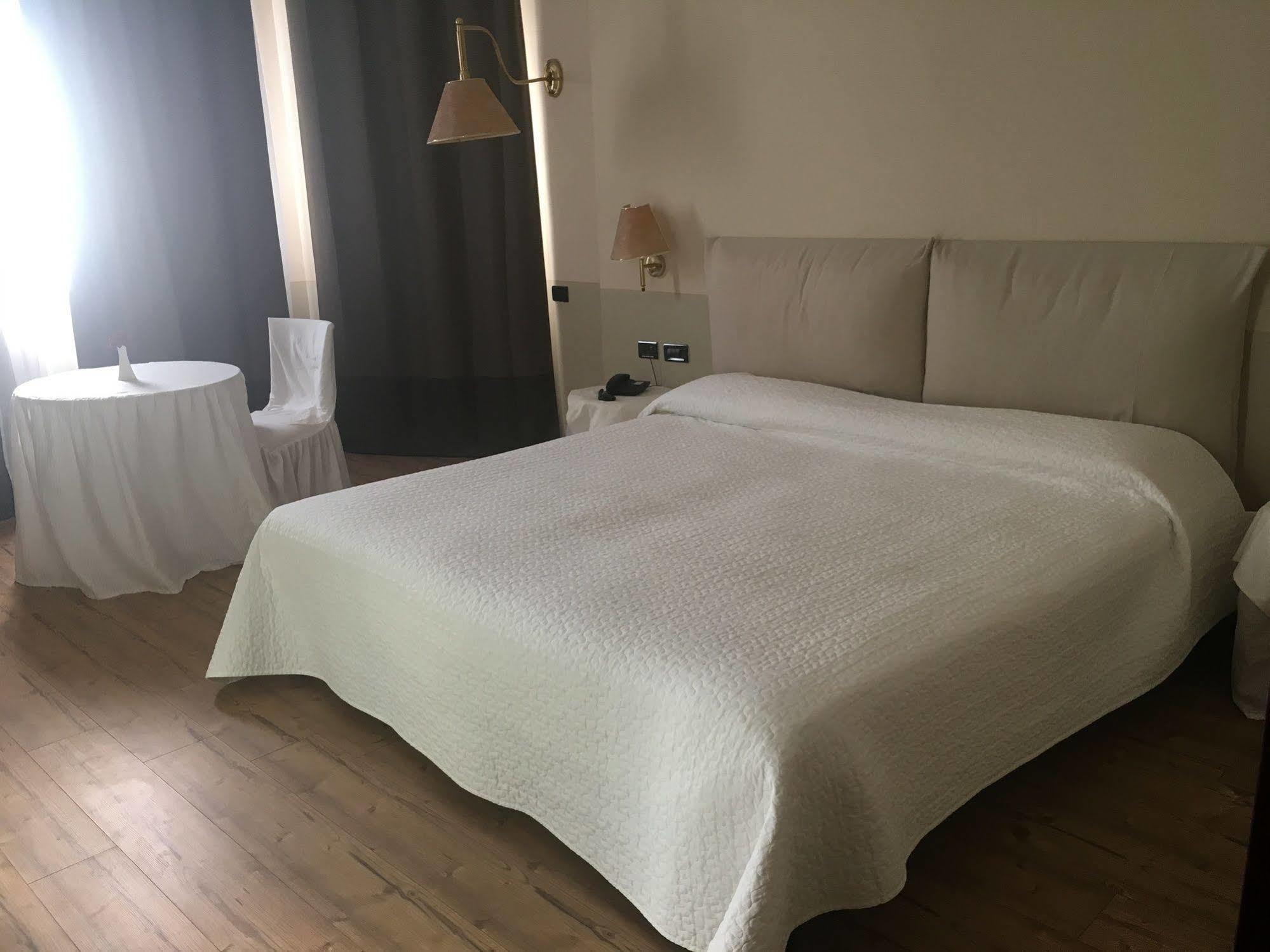 Green Hotel Settimo Torinese Εξωτερικό φωτογραφία